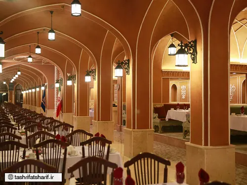 بهترین رستوران برای تولد در مشهد(معین درباری)